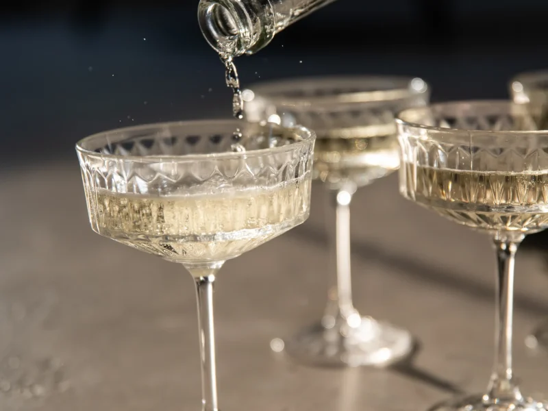 5 TIPP, hogyan élvezhetjük a pezsgőt szilveszterkor, másnaposság nélkül-4