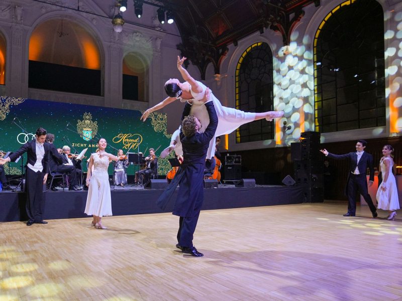 I. Gróf Zichy Anna Jótékonysági Bál – összefoglaló-09